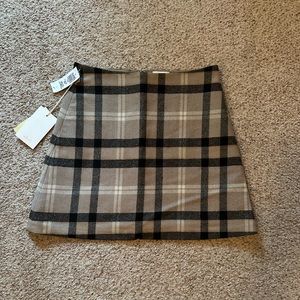 NWT Aritzia Wilfred Classic Mini Skirt